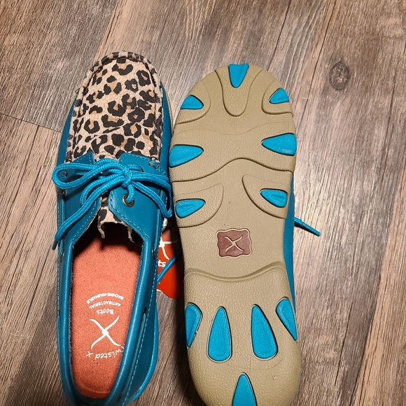 Twisted x womens moccasins - Picture 3 of 5